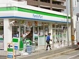 コンビニ　ファミリーマート大淀北一丁目店（コンビニ）まで257m