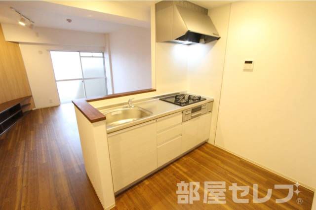 キッチン　２０２号室の写真です。