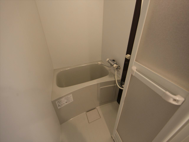 バス・シャワールーム　浴室暖房乾燥機付　24時間換気機能付バスルーム