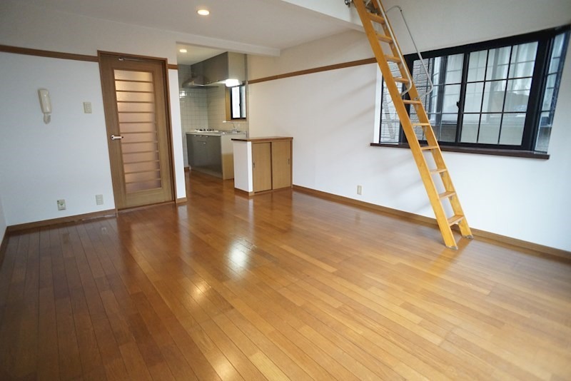 居室・リビング　別号室