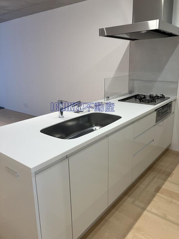 キッチン　写真は別住戸（参考）です