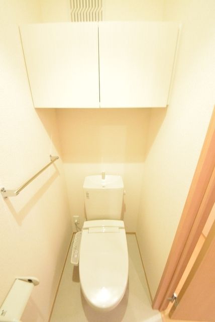 トイレ　★ウォッシュレット付のトイレです★