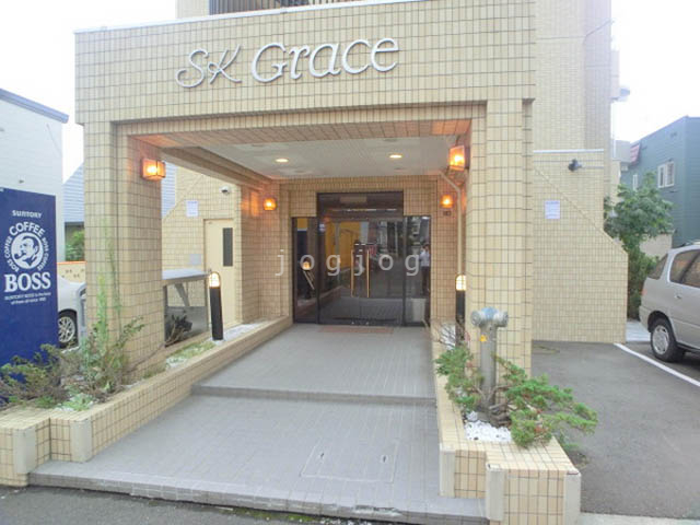 エントランス　エントランス