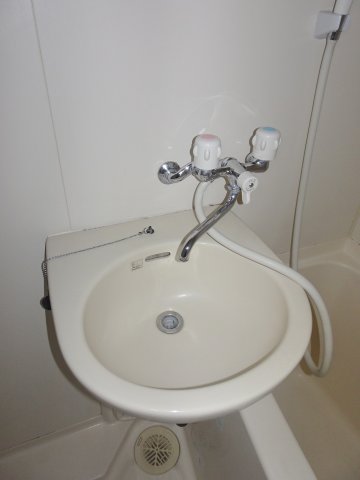洗面設備　野毛山ポートヒルガーデン