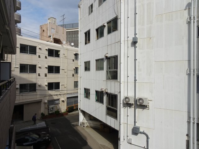 眺望　野毛山ポートヒルガーデン