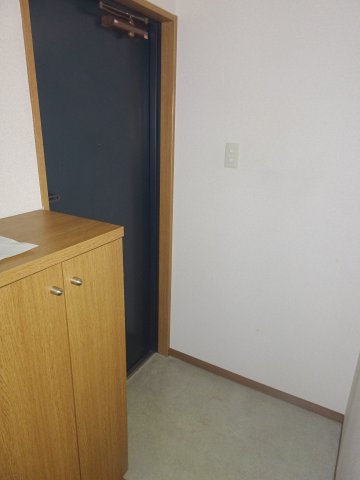 玄関　野毛山ポートヒルガーデン