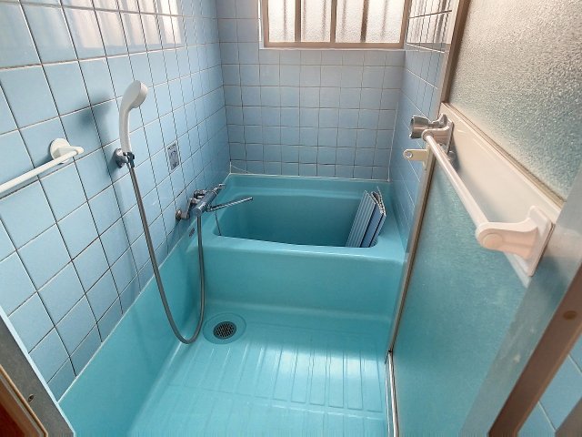 バス・シャワールーム　2023年3月撮影※現況を優先します
