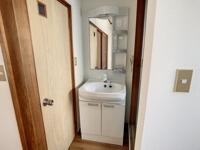 玄関　2023年3月撮影※現況を優先します