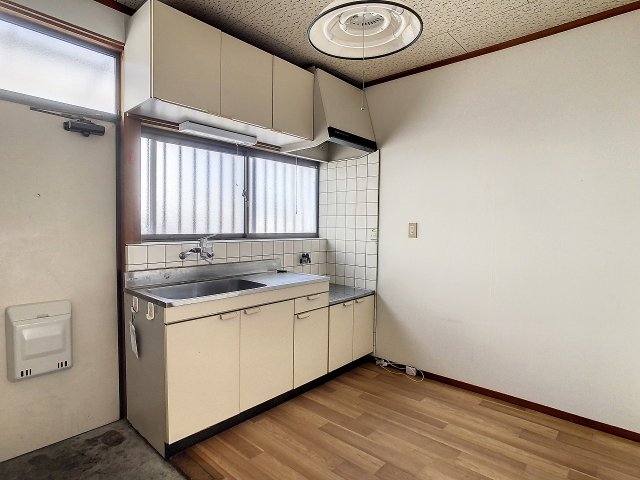 キッチン　2023年3月撮影※現況を優先します