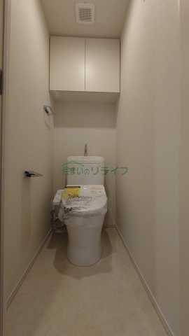 トイレ　LIBR GRANT 神楽坂(反転タイプのお写真です)