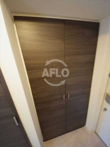 収納　クリスタルグランツ難波WEST　収納