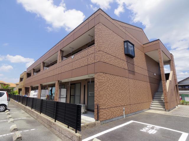 建物外観　☆人気の住宅地梅美台エリア☆南東向きベランダ！広々収納！