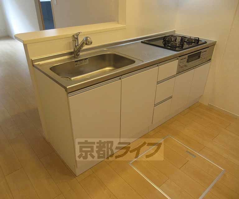 キッチン　大きなキッチンです