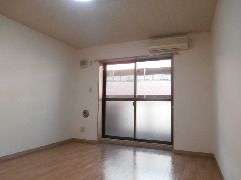 居室・リビング　同仕様