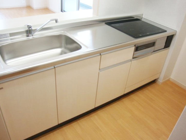 キッチン　【-思い切って、湘南。-　Blueの取り扱い物件】