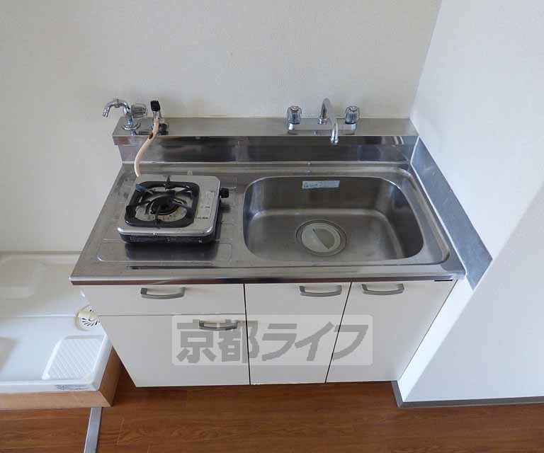 キッチン　キッチンです。