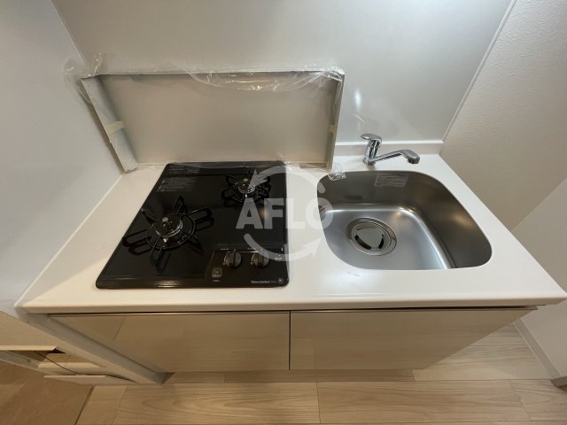 キッチン　ワールドアイ難波南PORTA　2口ガスシステムキッチン