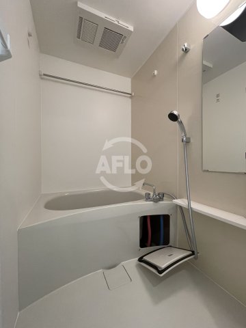 バス・シャワールーム　ワールドアイ難波南PORTA　浴室