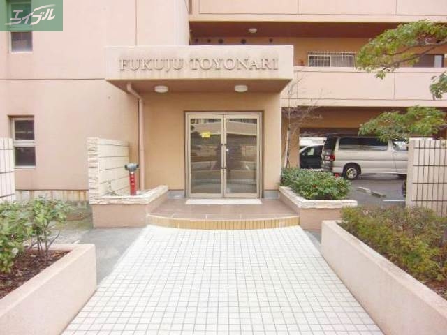 エントランス　外観