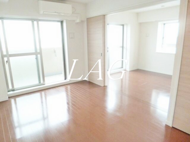 居室・リビング　洋室のお部屋です。