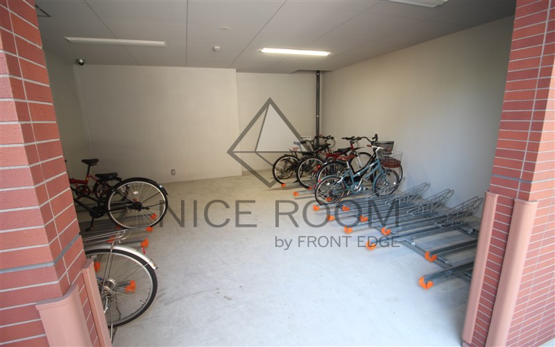 その他共有部分　ファーストフィオーレ阿波座アクア　駐輪場