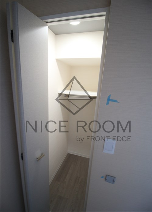 収納　ファーストフィオーレ阿波座アクア　収納