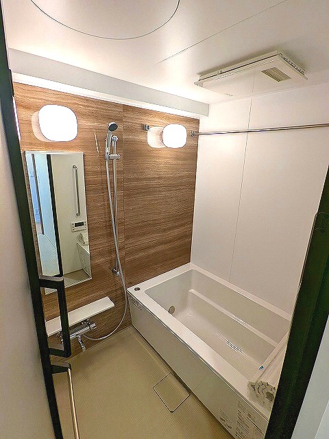 バス・シャワールーム