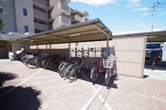その他共有部分　敷地内駐輪場完備