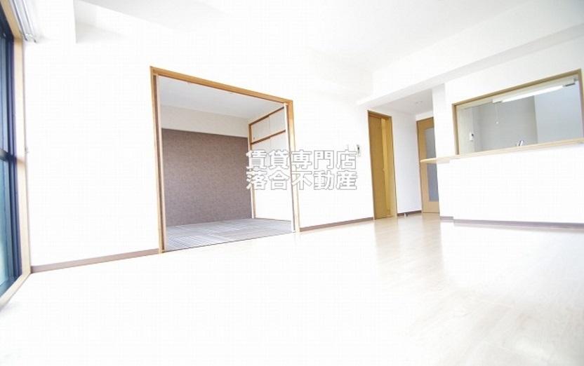 居室・リビング　広々とした使いやすいリビング♪