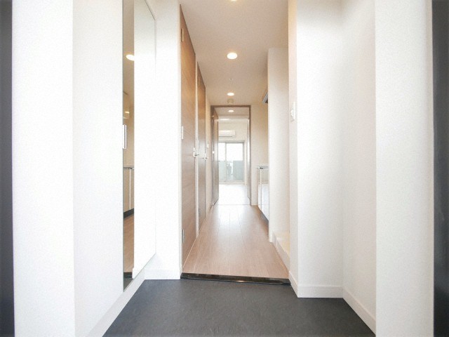 玄関　シンプルで使いやすい玄関です