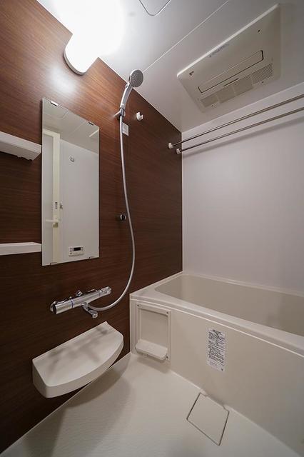 バス・シャワールーム　※写真は同タイプ住戸です。