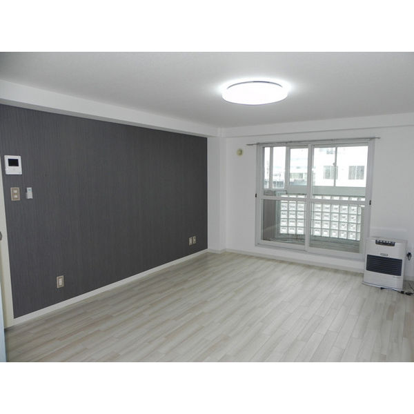 居室・リビング　※概略資料につき現況を優先します。