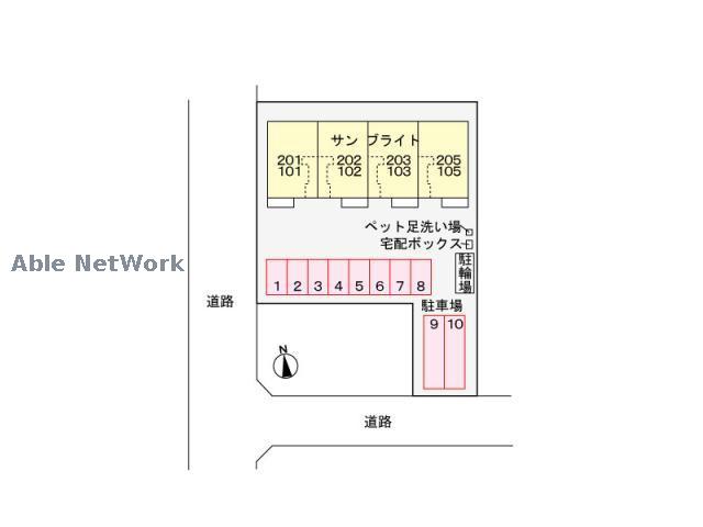 駐車場　駐車場