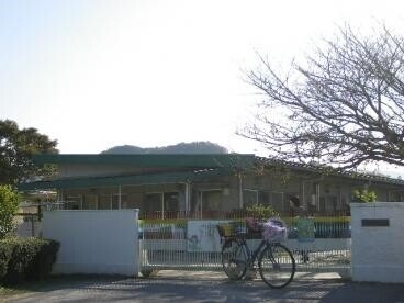 幼稚園・保育園　山中保育園（幼稚園・保育園）まで285m
