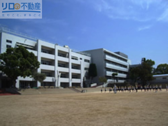 小学校　私立雲雀丘学園小学校（小学校）まで2180m