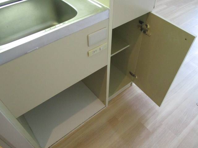 その他部屋・スペース　キッチン下収納