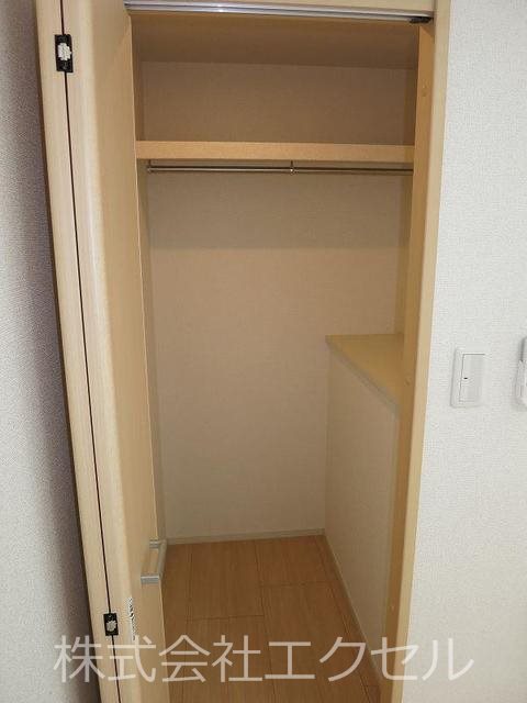 収納　収納完備でお部屋を広くお使いいただけます。