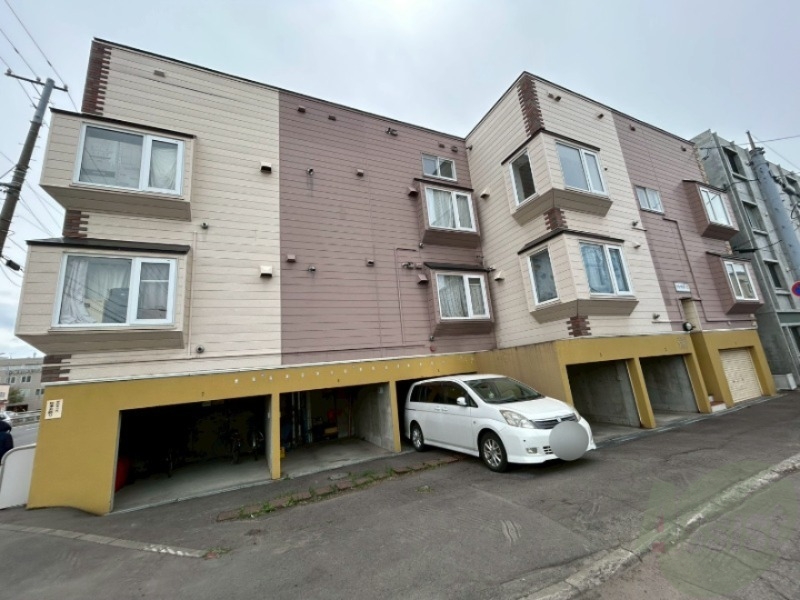 建物外観　札幌市北区北２７条西「リバーサイド２７」