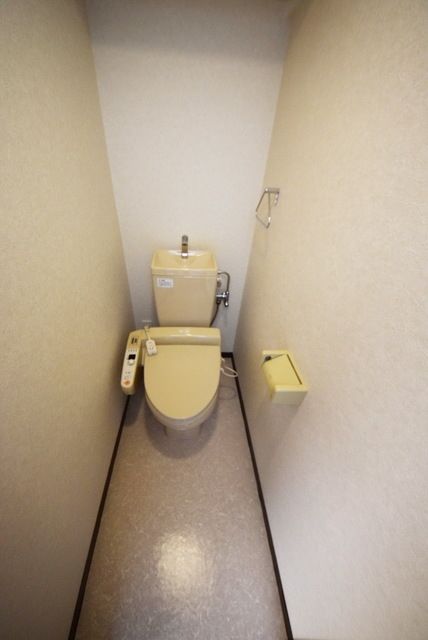 トイレ　別部屋参考写真