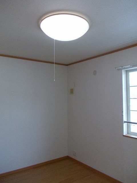 その他部屋・スペース　陽の入る明るいお部屋です！