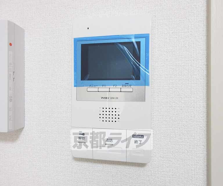 セキュリティ　カラーモニターです・