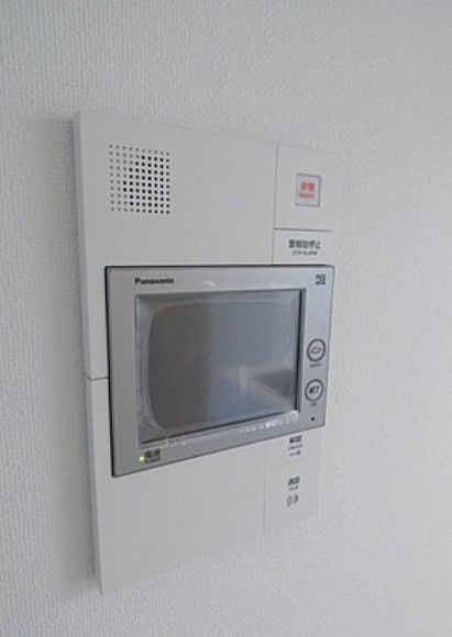 セキュリティ　☆安心のモニター付きインターホン付き☆