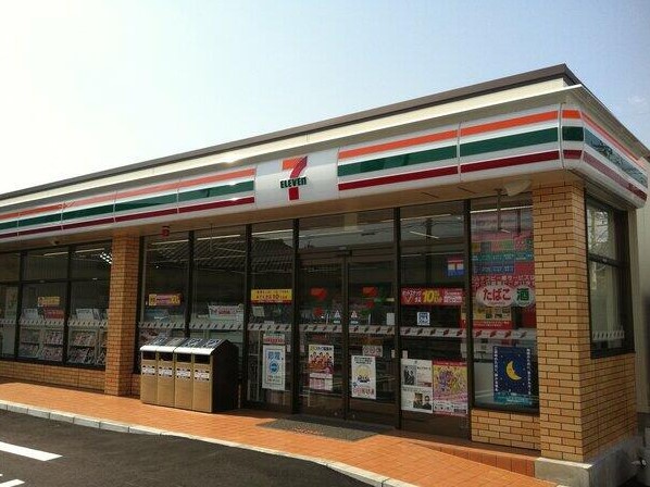 コンビニ　セブンイレブン 名古屋半僧坊店（コンビニ）まで65m