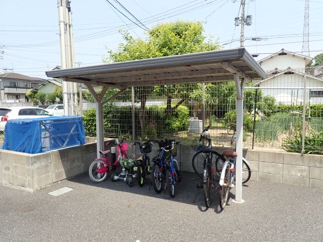 レイクサイドプリンスの外観写真
