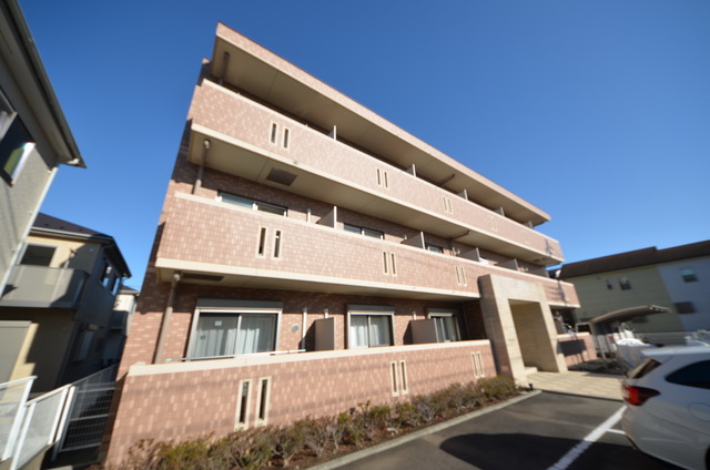 建物外観　～鉄筋コンクリート造マンションです～