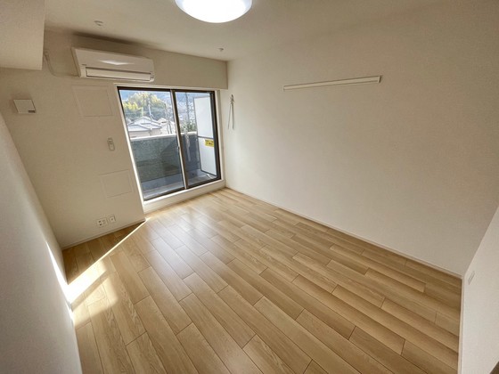 居室・リビング　※別部屋の写真です