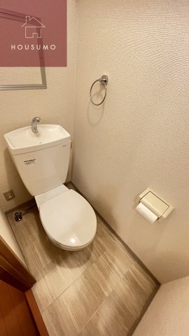 トイレ　トイレもきれいです