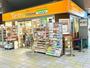 コンビニ　ファミリーマート トモニー東久留米駅店（コンビニ）まで369m