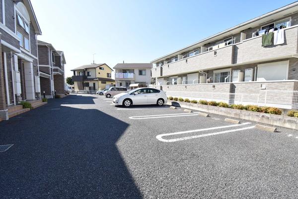 駐車場　※同物件別室※