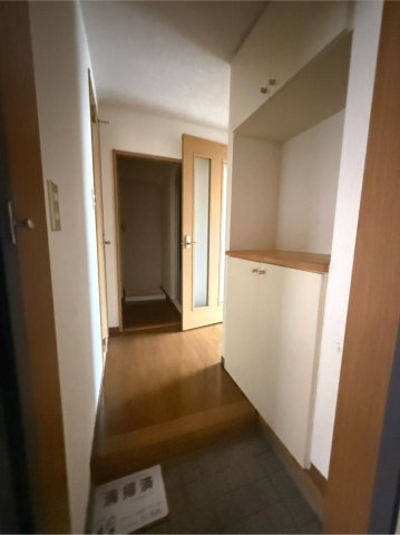 コアパレス常葉6の玄関写真